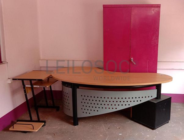 Mobília de Escritório ·