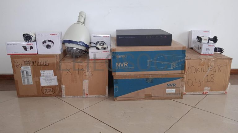 Equipamentos de vigilância ·