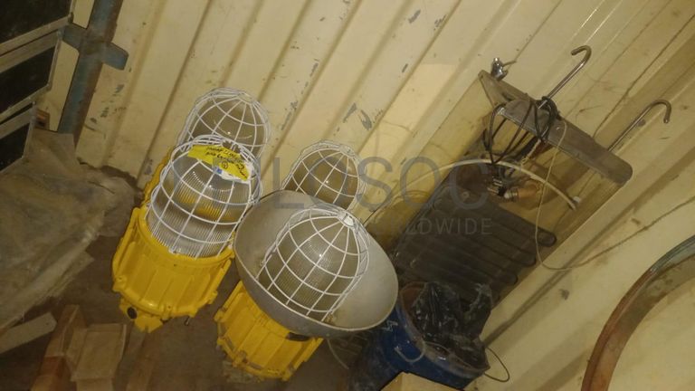 Diversos + Diversos + Diversos + Diversos + Diversos + Diversos + Diversos + Contentor de 40P ·