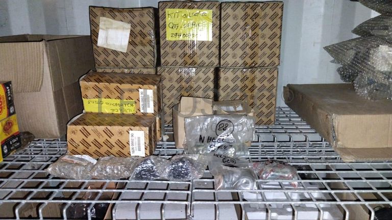 Tubos de escape + Kit de faroís + Faroís + Filtros + Diversos + Filtros + Filtros + 2042 + Filtros + Filtros + Diversos + Diversos + Farois + Freios + Filtros + Filtros + Filtros + Filtros + Diversos + Filtros + Diversos + Divesos + Filtros + Filtros + Diversos + Diversos + Sensores + Diversos + Filtros + Diversos + Diversos + Rolamentos + Diversos + Diversos + Diversos + Diversos + Diversos + Filtros + Diversos + Diversos + Transfomador + Contentor de 40P ·