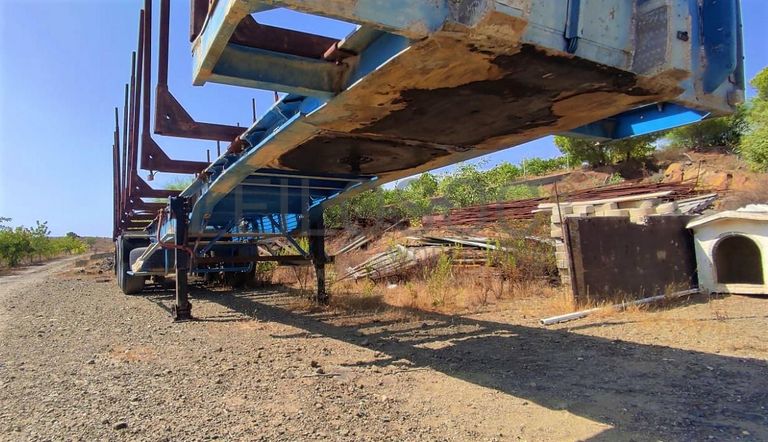 Semirreboque Fruehauf