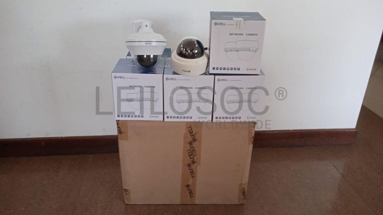 Câmeras de vigilância + Equipamentos de vigilância + Equipamentos de vigilância + Equipamentos de vigilância + Equipamentos de vigilância + Equipamentos de vigilância ·