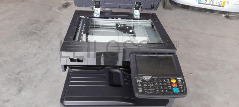 Fotocopiadora multifunções KYOCERA TASKALFA 2551C