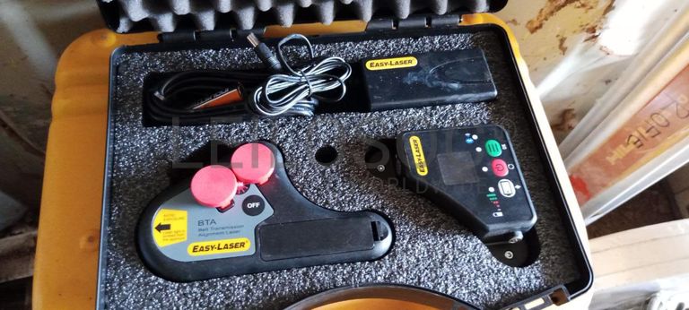 Termos acumulador + Bebedouros + Diversos + Tv + Material Informático + Cabo de Rede + Mobiliário + Bobina + Bobinas + Máquinas de corte de relva + Cabos de aço + Radiador + Armazém ·