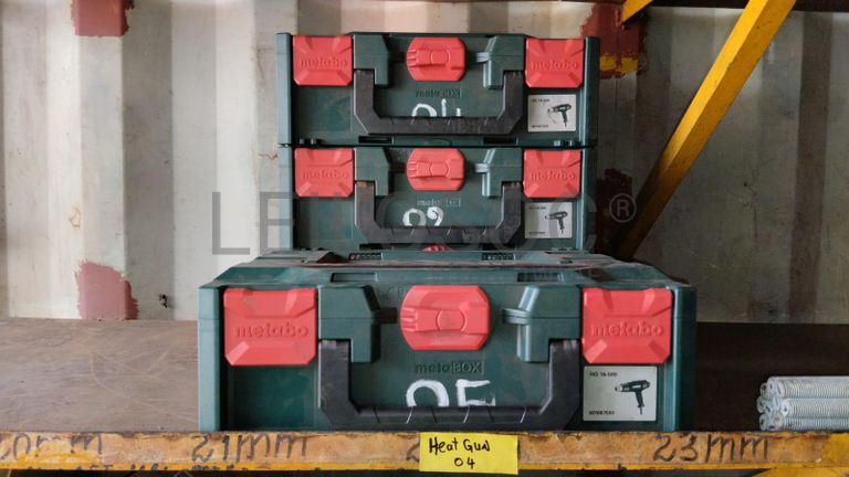 Diversos + Diversos + Grampos + Diversos + Diversos + Diversos + Electrodos + Diversos + Diversos + Diversos + Diversos + Diversos + Fitas + Diversos + Diversos + Máquinas Rebarbadora + Diversos + Pregos 50×2.50mm + Diversos + Cintas + Cintas + Cintas + Cintas + Cintas + Mangueiras para maçarico + Cintos de Segurança + Diversos + Diversos + Porcas + Porcas + Diversos + Pregos + Parafusos + Material Hospitalar + Diversos + Cordas + Diversos + Material para Soldadura + Material para Instalacao electrica + Diversos + Spray Q20 + Braçadeiras + Rolos de rede + Cerca de Segurança + Cabo flexível + Abaraçadeiras + Materia para soldadura + Abraçadeiras + Diversos + Bombas de água + Diversos + Compressor + Contentor de 40P ·