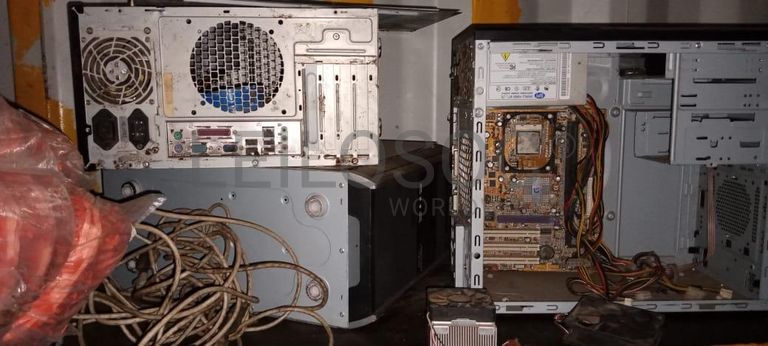 Material Informático ·