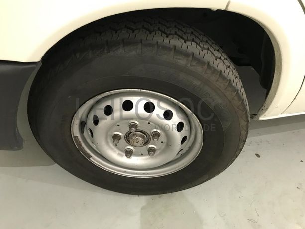 Volkswagen LT 35 2.8TDI · Ano 2004