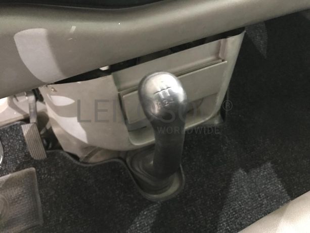 Volkswagen LT 35 2.8TDI · Ano 2004