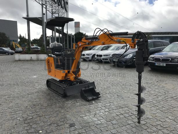 Mini giratória Rhinoceros XN11