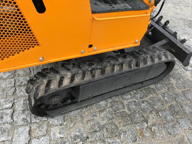 Mini giratória Rhinoceros XN11