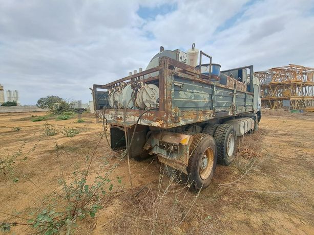 Camião Lubrificação (3000L) VOLVO FM 12 · Viana