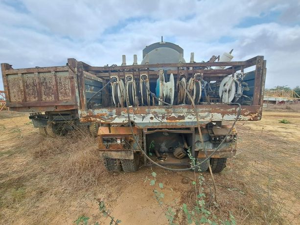 Camião Lubrificação (3000L) VOLVO FM 12 · Viana