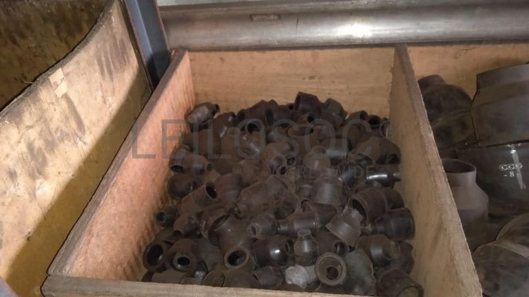 Diversos + Diversos + Caixas de Ferramentas + Diversos + Diversos + Diversos + Diversos + Diversos + Diversos + Diversos + Lâmpadas de longo alcance. + Anilhas + Diversos + Heat Shrinks + Diversos + Discos de Corte + Motores + Porcas + Diversos + Braçadeiras + Diversos + Chapas 1,5m + Contentor de 40P ·