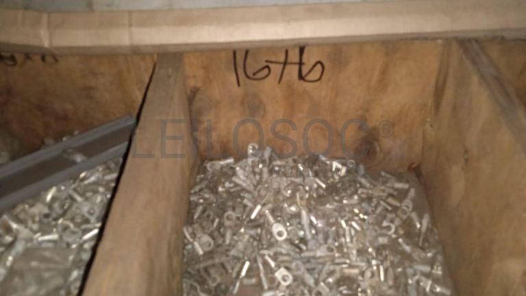 Diversos + Diversos + Caixas de Ferramentas + Diversos + Diversos + Diversos + Diversos + Diversos + Diversos + Diversos + Lâmpadas de longo alcance. + Anilhas + Diversos + Heat Shrinks + Diversos + Discos de Corte + Motores + Porcas + Diversos + Braçadeiras + Diversos + Chapas 1,5m + Contentor de 40P ·