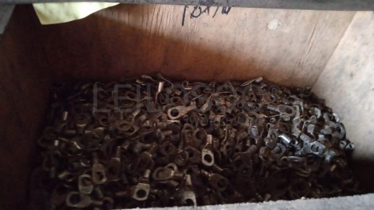 Diversos + Diversos + Caixas de Ferramentas + Diversos + Diversos + Diversos + Diversos + Diversos + Diversos + Diversos + Lâmpadas de longo alcance. + Anilhas + Diversos + Heat Shrinks + Diversos + Discos de Corte + Motores + Porcas + Diversos + Braçadeiras + Diversos + Chapas 1,5m + Contentor de 40P ·