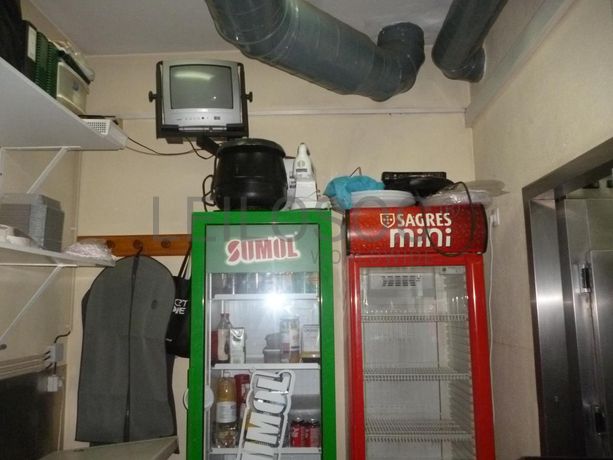 Trespasse Estabelecimento Comercial "Éden" · Equipamentos Hotelaria · Matosinhos