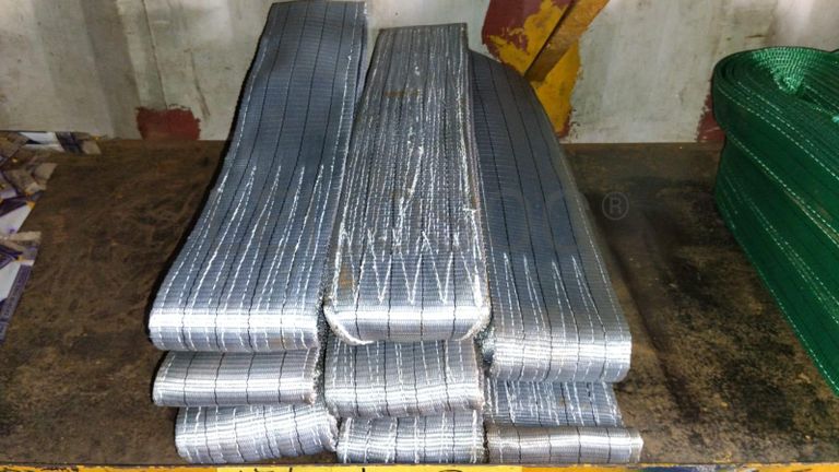 Diversos + Diversos + Grampos + Diversos + Diversos + Diversos + Electrodos + Diversos + Diversos + Diversos + Diversos + Diversos + Fitas + Diversos + Diversos + Máquinas Rebarbadora + Diversos + Pregos 50×2.50mm + Diversos + Cintas + Cintas + Cintas + Cintas + Cintas + Mangueiras para maçarico + Cintos de Segurança + Diversos + Diversos + Porcas + Porcas + Diversos + Pregos + Parafusos + Material Hospitalar + Diversos + Cordas + Diversos + Material para Soldadura + Material para Instalacao electrica + Diversos + Spray Q20 + Braçadeiras + Rolos de rede + Cerca de Segurança + Cabo flexível + Abaraçadeiras + Materia para soldadura + Abraçadeiras + Diversos + Bombas de água + Diversos + Compressor + Contentor de 40P ·