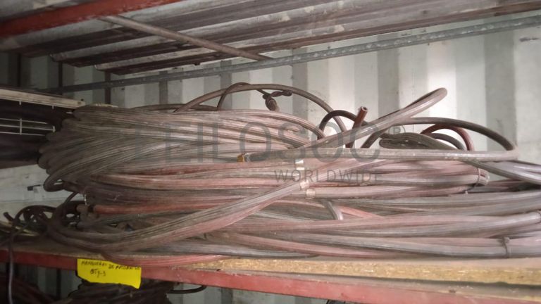 Diversos + Diversos + Grampos + Diversos + Diversos + Diversos + Electrodos + Diversos + Diversos + Diversos + Diversos + Diversos + Fitas + Diversos + Diversos + Máquinas Rebarbadora + Diversos + Pregos 50×2.50mm + Diversos + Cintas + Cintas + Cintas + Cintas + Cintas + Mangueiras para maçarico + Cintos de Segurança + Diversos + Diversos + Porcas + Porcas + Diversos + Pregos + Parafusos + Material Hospitalar + Diversos + Cordas + Diversos + Material para Soldadura + Material para Instalacao electrica + Diversos + Spray Q20 + Braçadeiras + Rolos de rede + Cerca de Segurança + Cabo flexível + Abaraçadeiras + Materia para soldadura + Abraçadeiras + Diversos + Bombas de água + Diversos + Compressor + Contentor de 40P ·