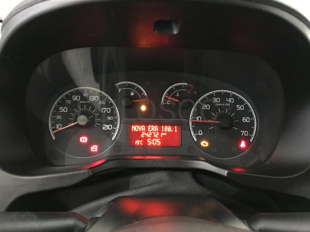 Fiat Fiorino Qubo 1.3D Multijet · Ano 2011