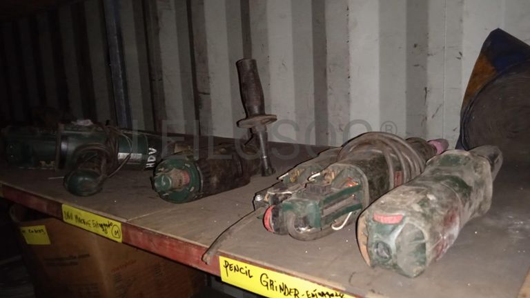 Diversos + Rebarbadeiras + Diversos + Diversos + Rebarbadeiras + Furadeira + Diversos + Braçadeiras + Torque Wreck + Radiadores + Diversos + Diversos + Diversos + Diversos + Diversos + Diversos + Diversos + Diversos + Contentor de 40P ·