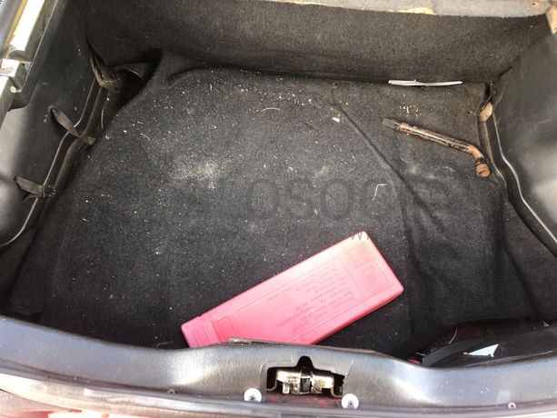 Mazda MX-3 1.6I · Ano 1992