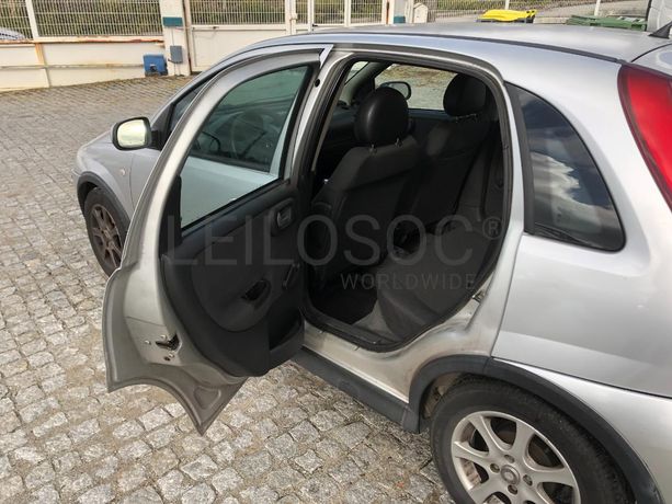 Opel Corsa 1.2 · Ano 2004