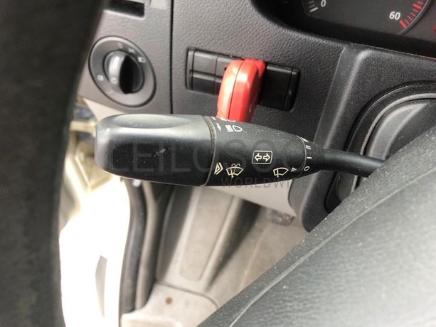 Pronto Socorro Volkswagen Crafter 35 2.5 TDI · Ano 2008