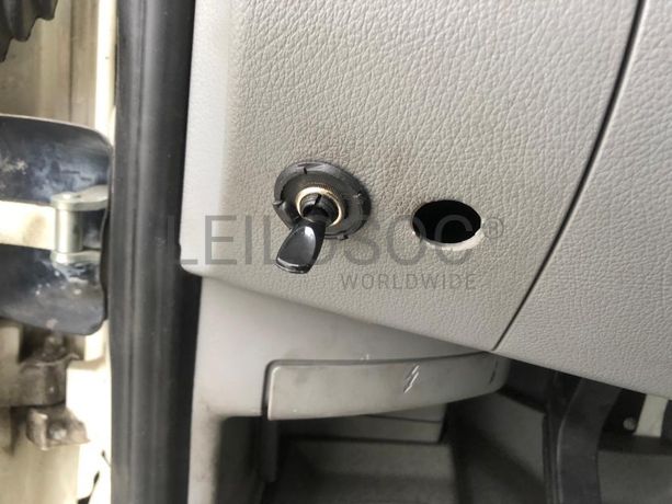 Pronto Socorro Volkswagen Crafter 35 2.5 TDI · Ano 2008