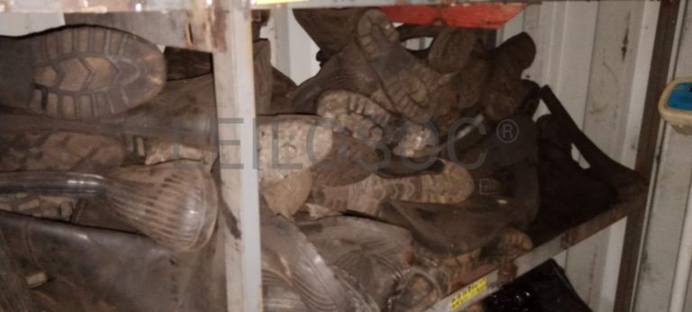 Aspiradores industriais + Diversos + Serra circular + Diversos + Vaporizador GOLDAIR + Diversos + Diversos + Diversos ·