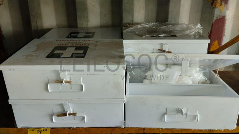 Diversos + Diversos + Grampos + Diversos + Diversos + Diversos + Electrodos + Diversos + Diversos + Diversos + Diversos + Diversos + Fitas + Diversos + Diversos + Máquinas Rebarbadora + Diversos + Pregos 50×2.50mm + Diversos + Cintas + Cintas + Cintas + Cintas + Cintas + Mangueiras para maçarico + Cintos de Segurança + Diversos + Diversos + Porcas + Porcas + Diversos + Pregos + Parafusos + Material Hospitalar + Diversos + Cordas + Diversos + Material para Soldadura + Material para Instalacao electrica + Diversos + Spray Q20 + Braçadeiras + Rolos de rede + Cerca de Segurança + Cabo flexível + Abaraçadeiras + Materia para soldadura + Abraçadeiras + Diversos + Bombas de água + Diversos + Compressor + Contentor de 40P ·