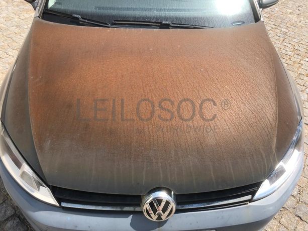 Volkswagen Golf 1.6 TDI · Ano 2014