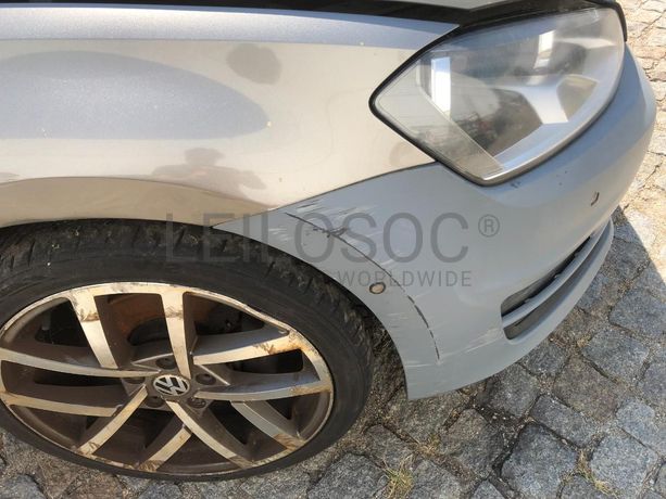 Volkswagen Golf 1.6 TDI · Ano 2014