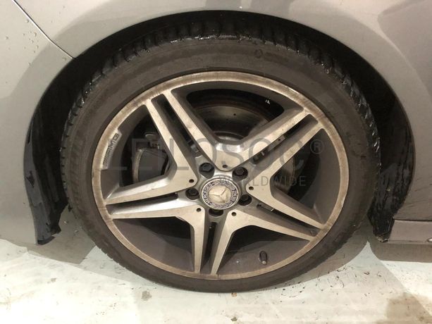 Mercedes-Benz CLA 220 D · Ano 2013