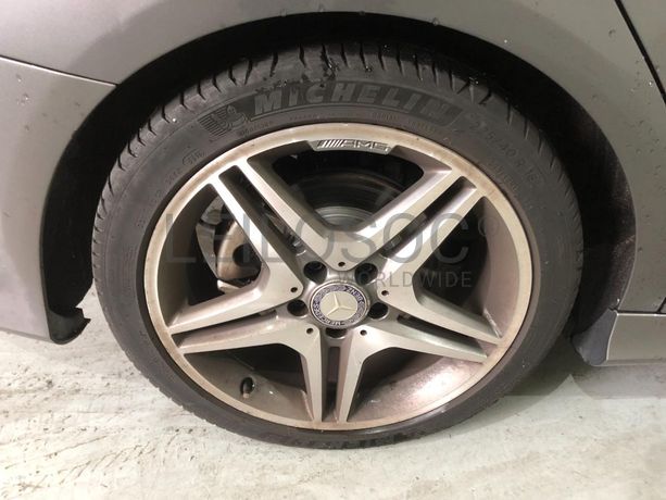 Mercedes-Benz CLA 220 D · Ano 2013