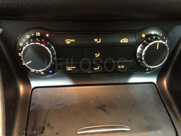 Mercedes-Benz CLA 220 D · Ano 2013