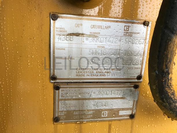 Retroescavadora CAT 438B