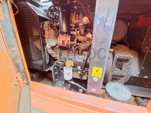 Grupo Eletrogéneo (45Kva) GENELEC GPW 45 · Viana