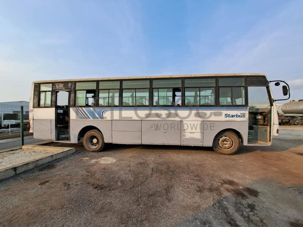 Autocarro TATA de 60 a 69 Lugares · Viana