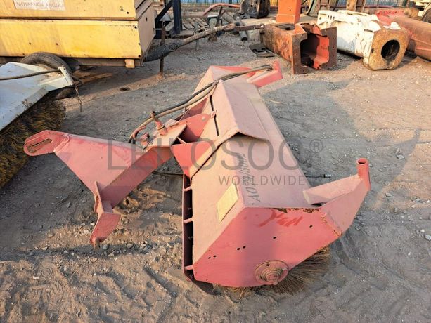 Vassoura Mecânica · Viana