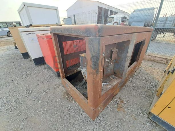 Grupo Eletrogéneo (100Kva) HIMOINSA HPW 100 T5 · Viana