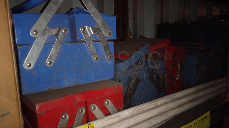 Diversos + Rebarbadeiras + Diversos + Diversos + Rebarbadeiras + Furadeira + Diversos + Braçadeiras + Torque Wreck + Radiadores + Diversos + Diversos + Diversos + Diversos + Diversos + Diversos + Diversos + Diversos + Contentor de 40P ·