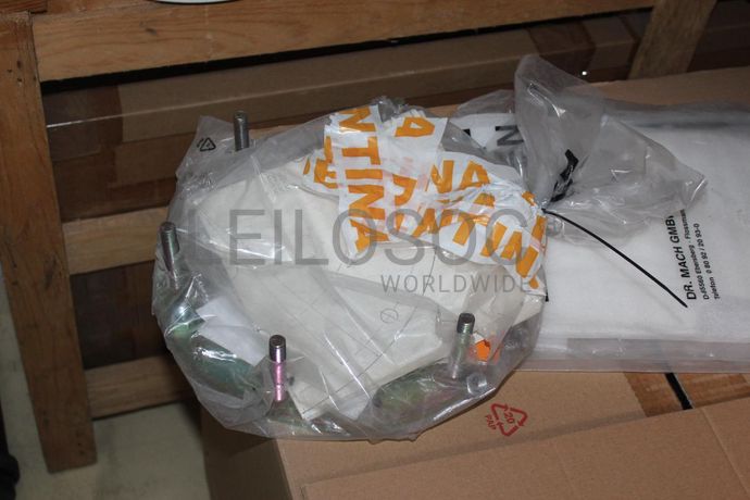 Monitores + Peças para Móvel + Acessórios de candeeiro de teto