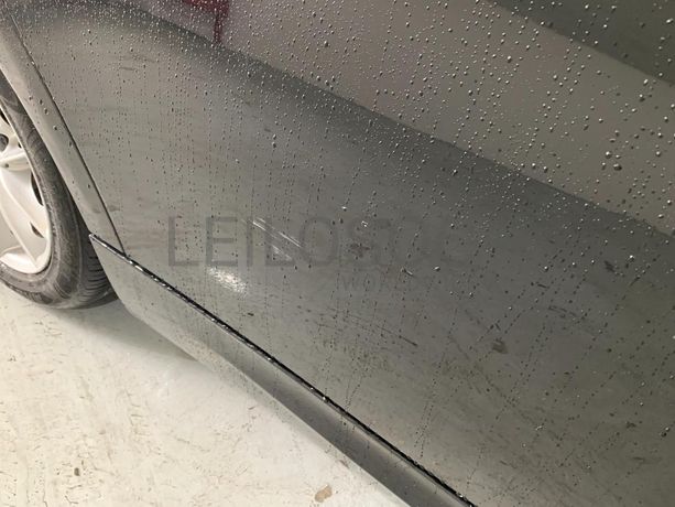 BMW 318D Touring · Ano 2012