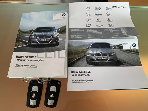 BMW 318D Touring · Ano 2012