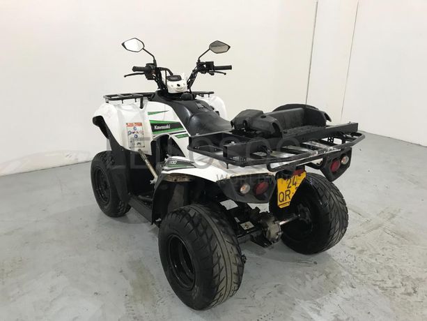 Moto 4 Kawasaki KVF 300