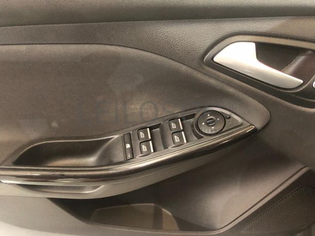 Ford Focus · Ano 2015