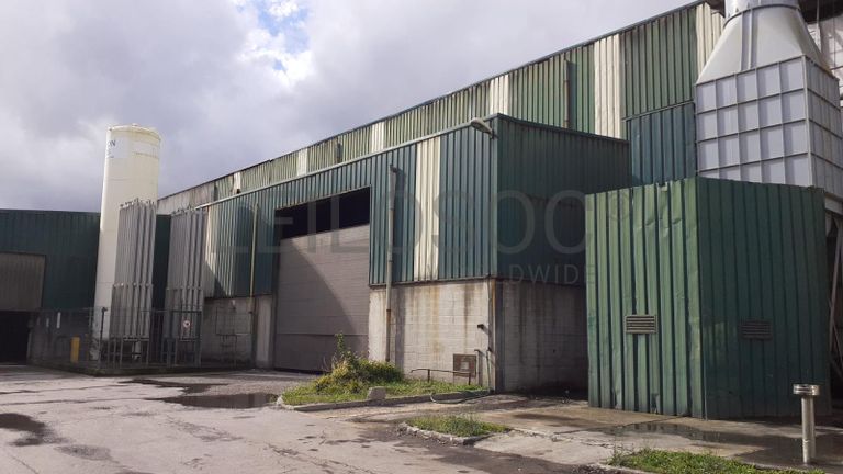 Estabelecimento Comercial · Transformação, reciclagem e refinação de alumínios e outros resíduos · Viana do Castelo