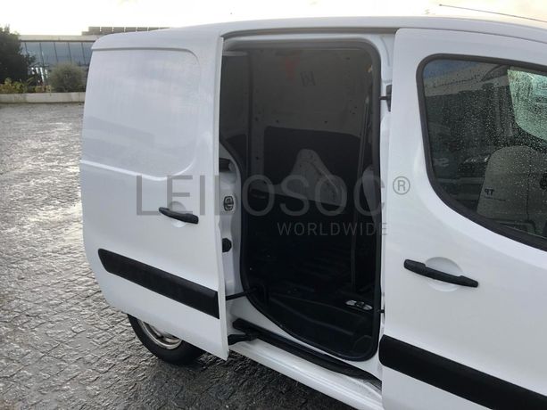 Peugeot Partner · Ano 2016