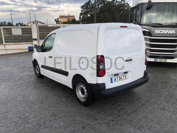 Peugeot Partner · Ano 2016