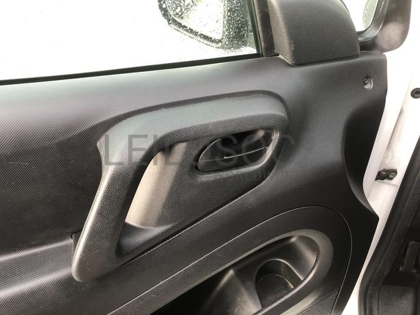 Peugeot Partner · Ano 2016